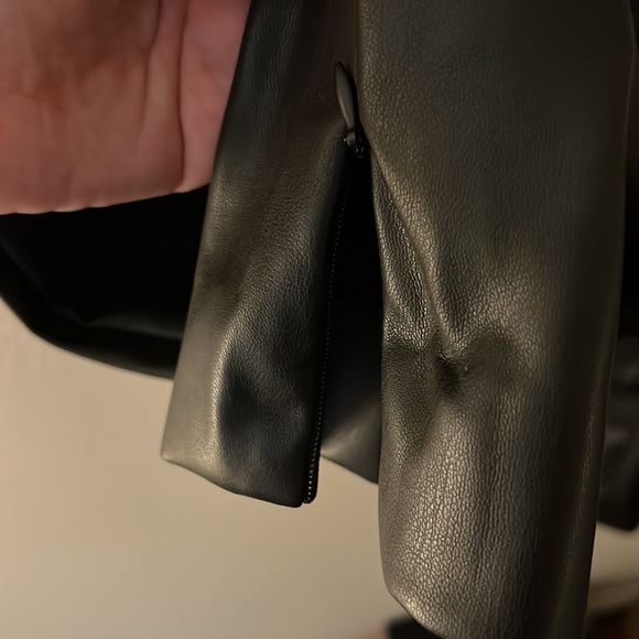 Zara Black Faux Leather High Rise Ankle Zip Leggings - Picture 5 of 10